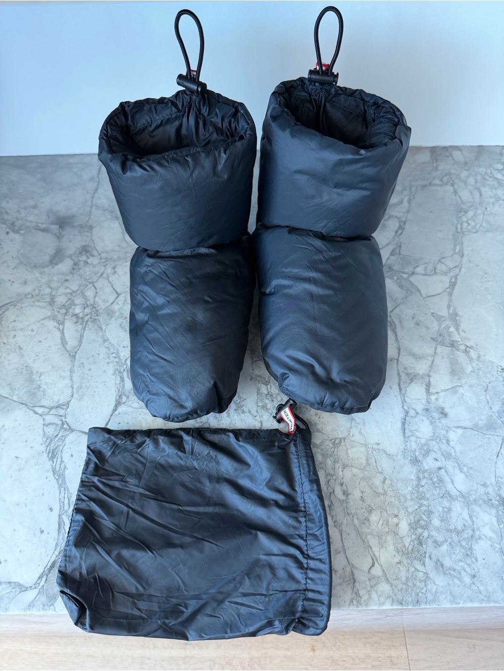 Hunter Down-filled Puffer Boot Liner/Socks - Picture 2 of 10